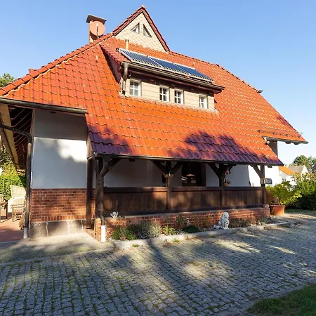 Altes Lotsenhaus Apartment Thiessow