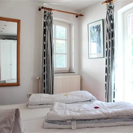 Altes Lotsenhaus شقة