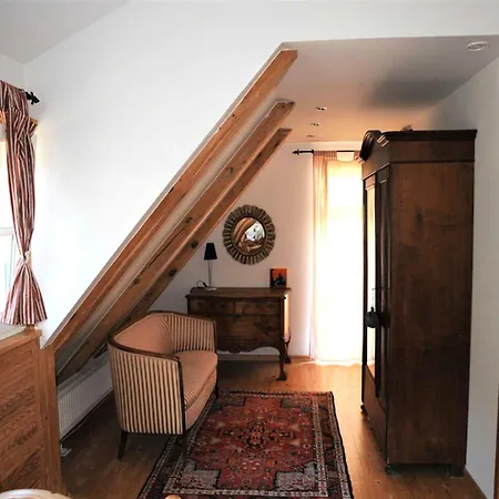 Altes Lotsenhaus * ثيسو