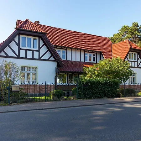 Altes Lotsenhaus Thiessow
